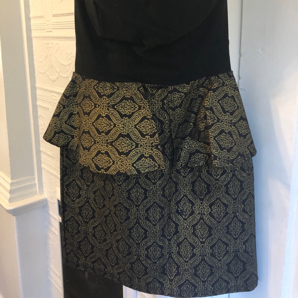 Peplum black and gold strapless dress